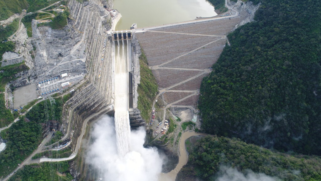 Antioquia pide subir embalse de Hidroituango por apagón