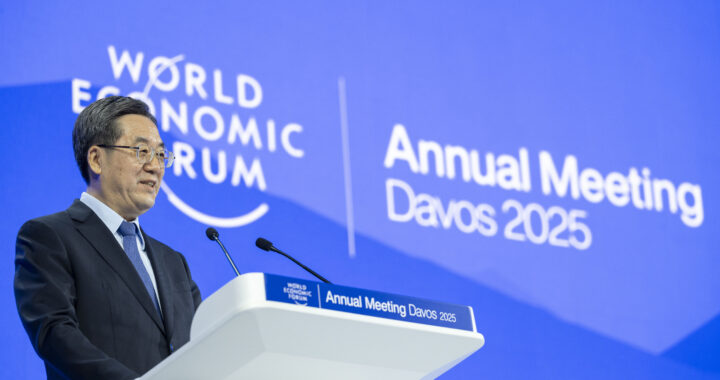 «La puerta de China se abre y se abrirá aún más» El gigante Asiático le responde a Trump desde Davos