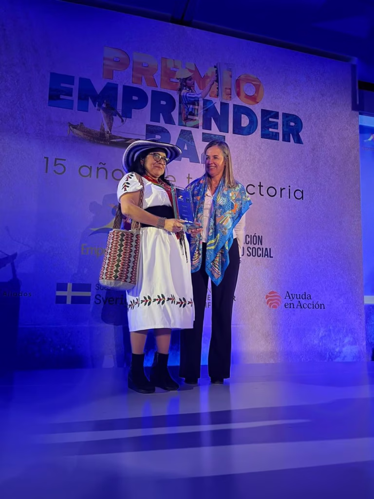 Premio Emprender Paz: empresas pueden postularse hasta el 30 de abril