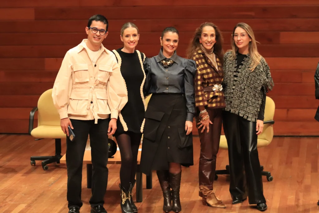 Foro Moda & Memoria redefine narrativa de la industria