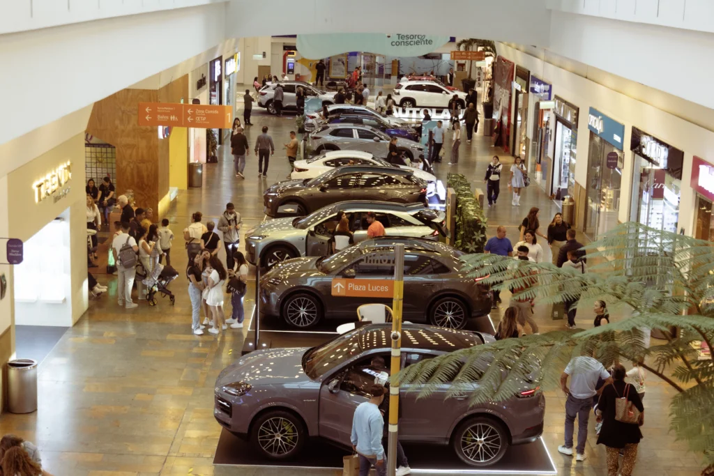 Feria de sostenibilidad impulsa movilidad eléctrica en Medellín