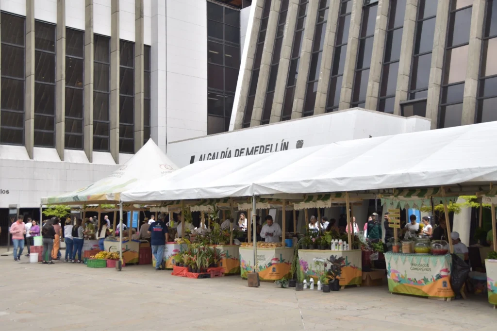 Feria campesina en Medellín por Día de la Madre