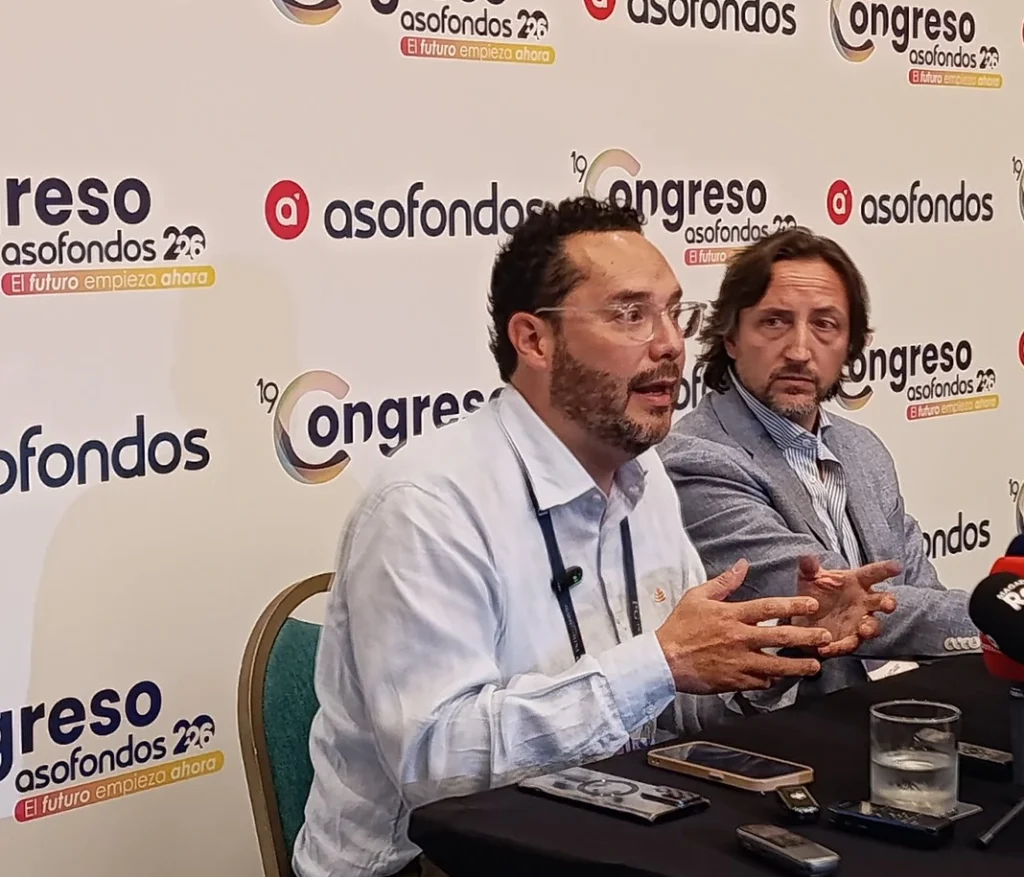 Demanda contra decreto por traslado de ahorro pensional