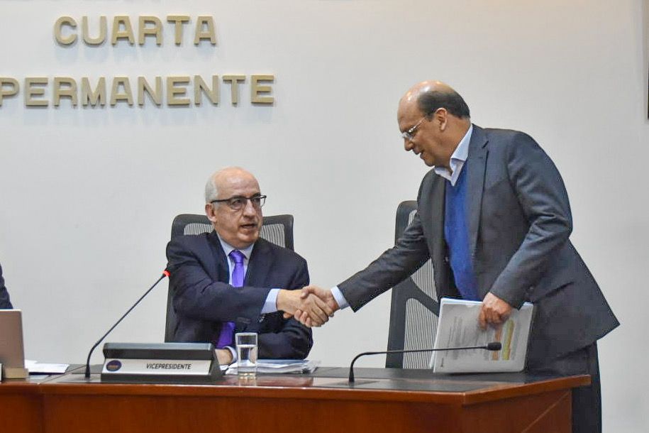 Tensión entre Gobierno y Banco de la República afecta confianza económica