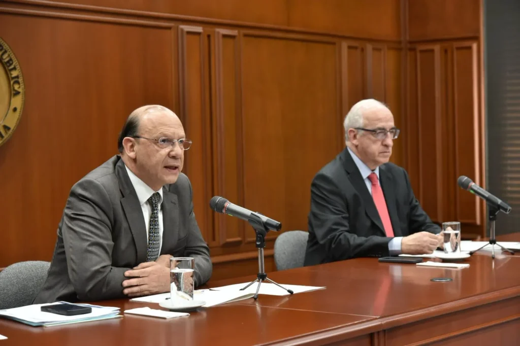 Tasa de interés se mantiene en 11,25% tras acuerdo entre Gobierno y Banco