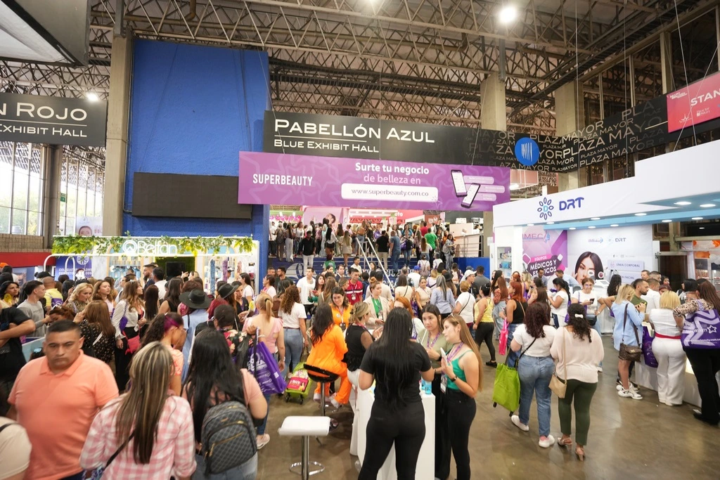Producción y comercialización de productos cosméticos y de aseo en Colombia