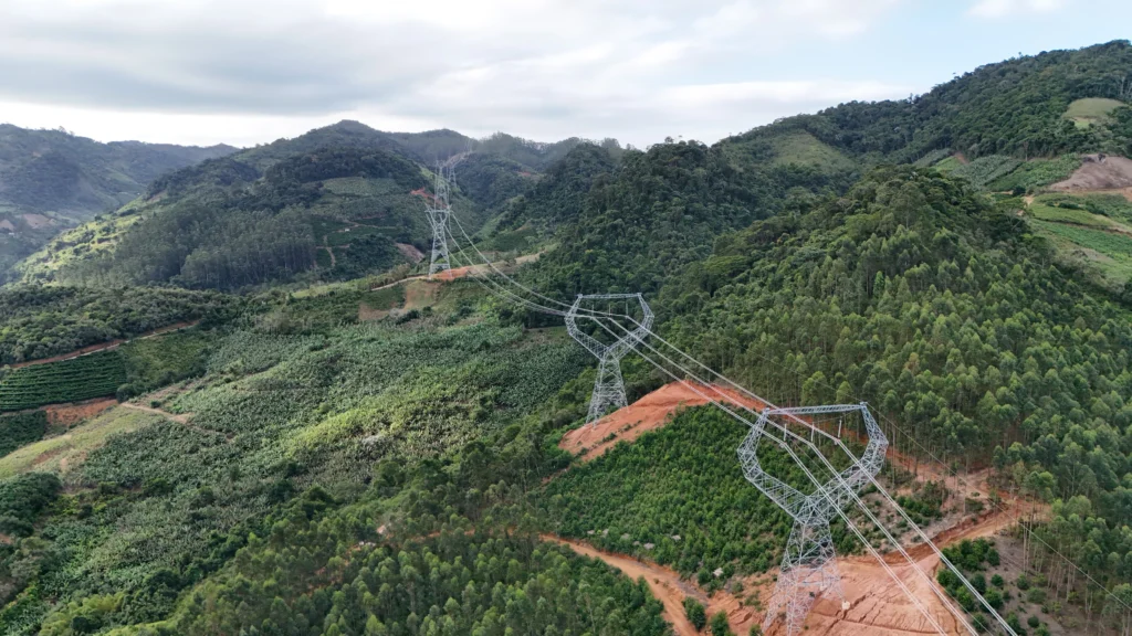 ISA culmina proyecto Piraquê y acelera energía limpia en Brasil