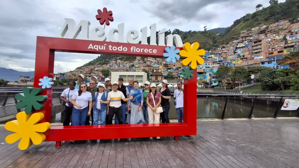 Medellín impulsa turismo comunitario con acuerdo 2026-2027