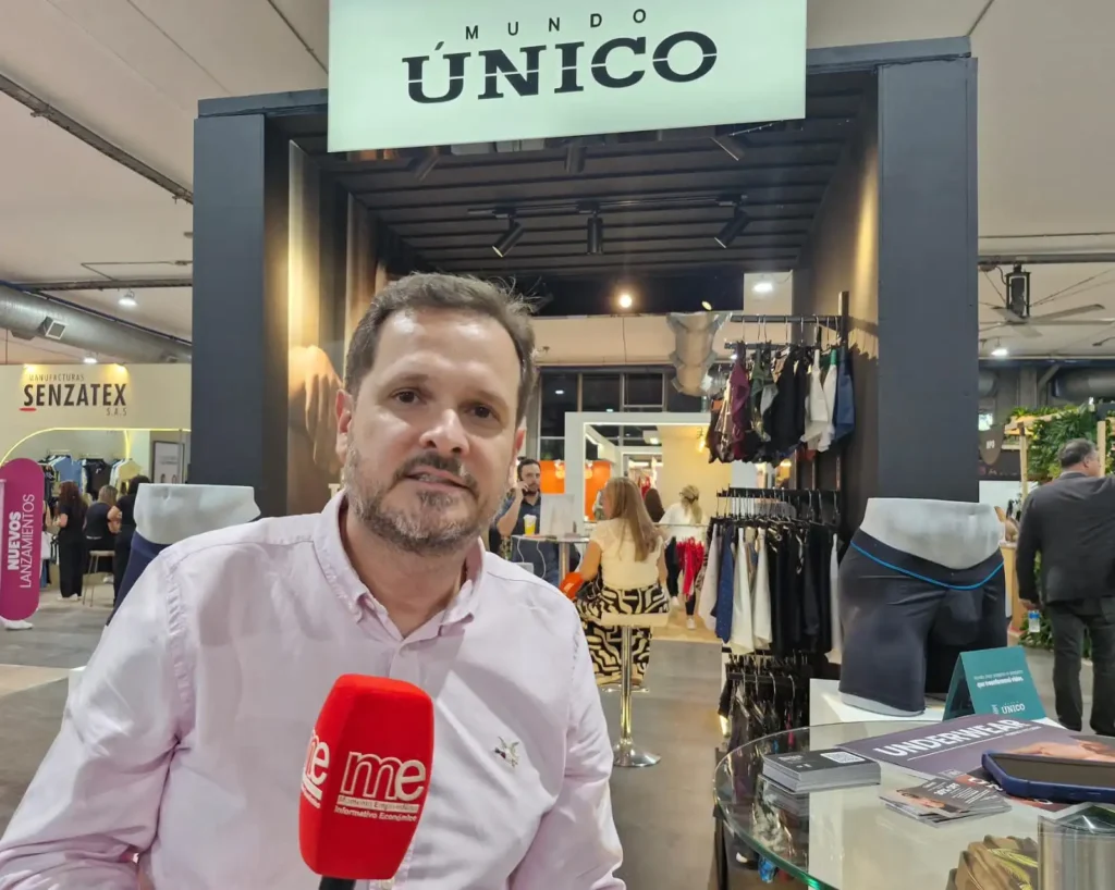 Alfonso Bernal explicó cómo Mundo Único aprovecha Colombiamoda para impulsar franquicias, exportaciones y nuevas oportunidades de negocio.