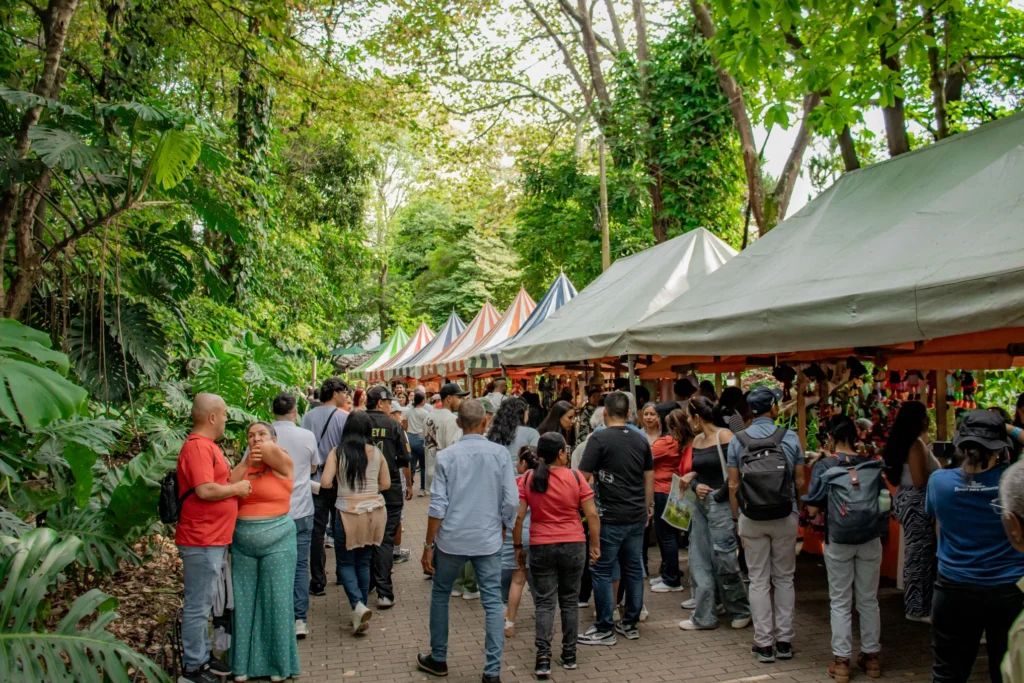 Bazar de la Confianza cumple 25 años en Medellín