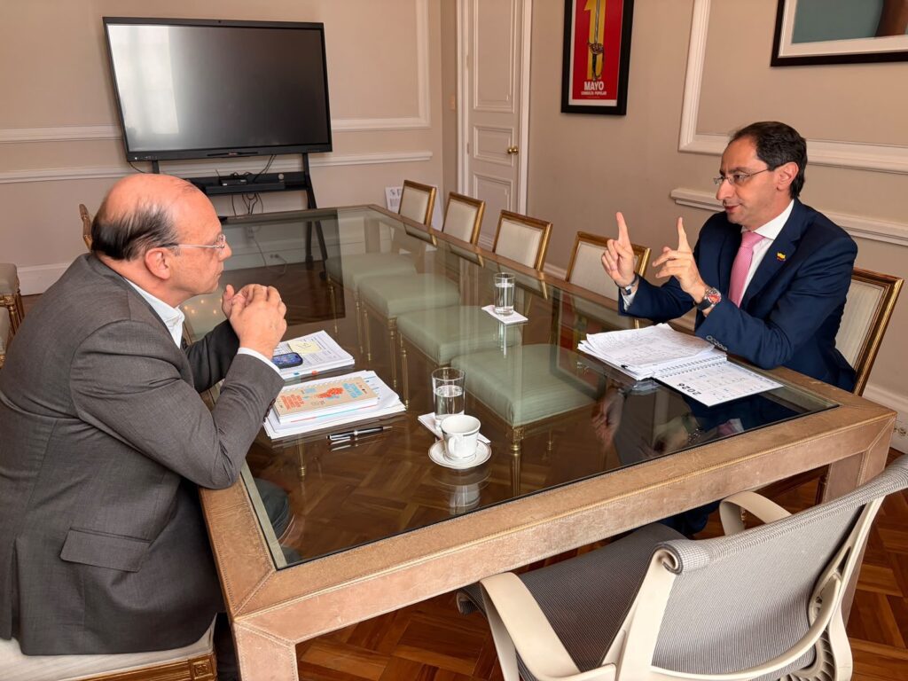 Empalme entre Gobierno Petro y gobierno electo inició oficialmente