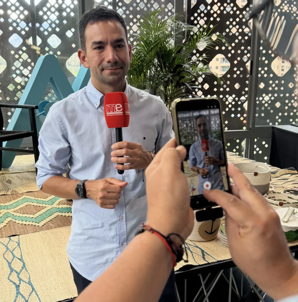 Ricardo Galindo presenta Expoartesano 2026 en Medellín
