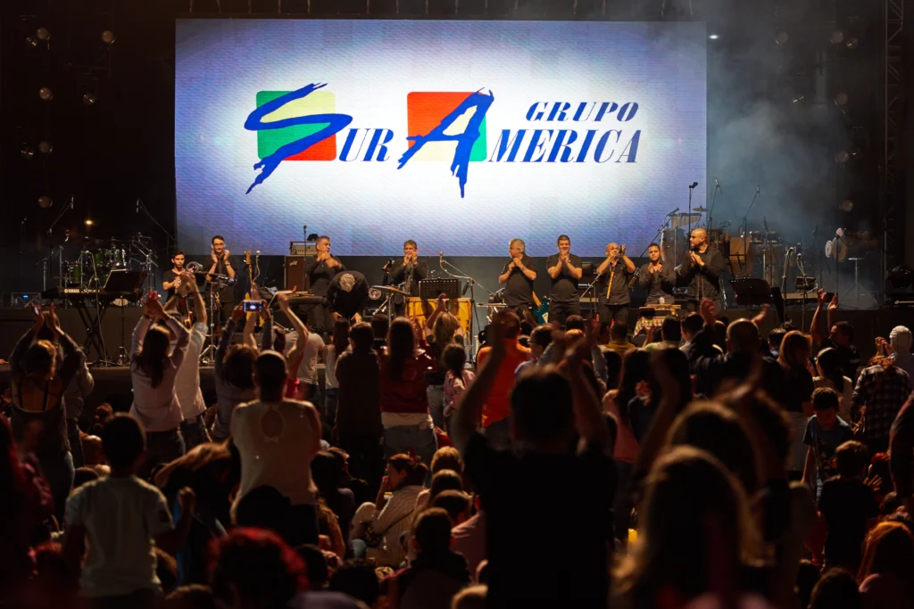 Grupo Suramérica celebra 50 años con música en Medellín