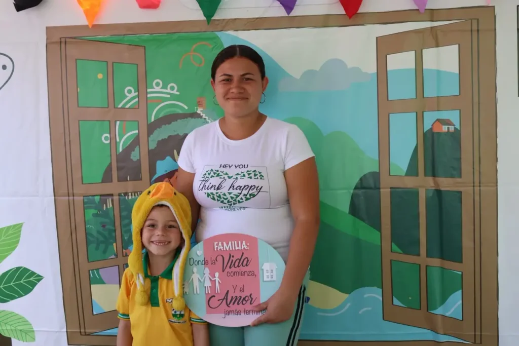 Antioquia acompaña a 10.000 familias para superar la pobreza