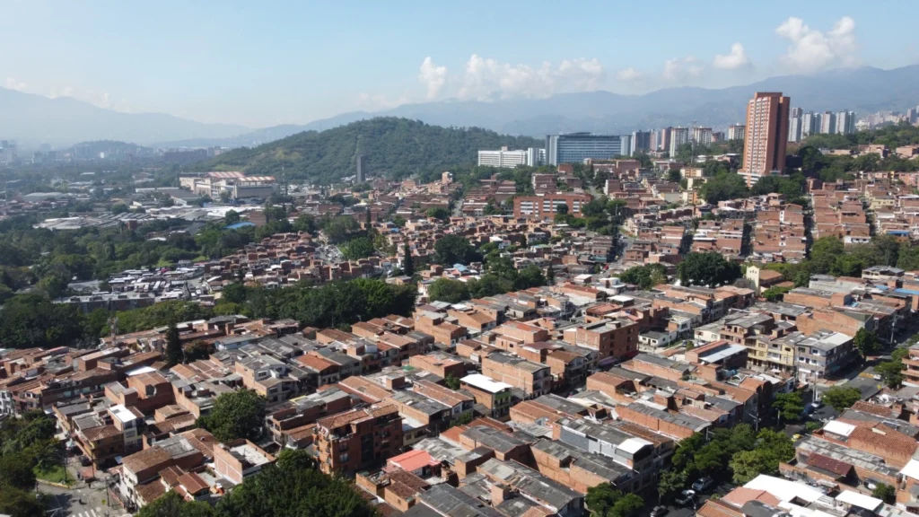 Medellín revisa el POT para impulsar más vivienda