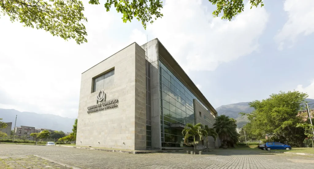 Medellín mejora expectativas empresariales para 2026