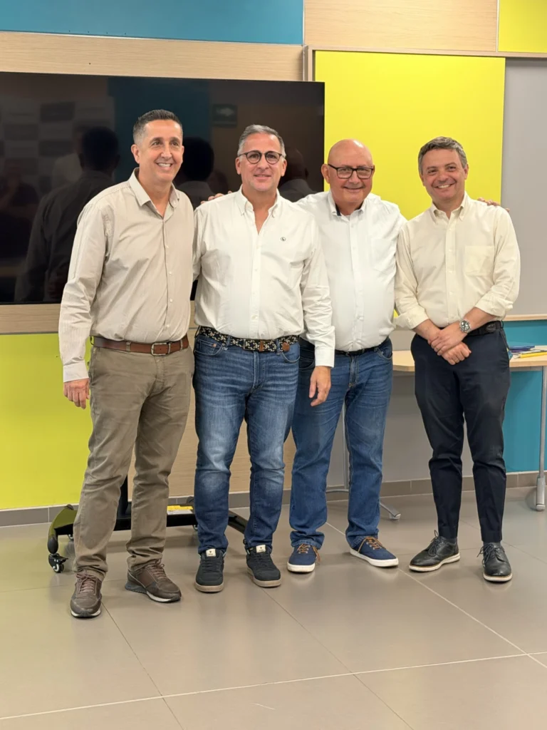 Bancolombia firma convención colectiva con sus sindicatos.