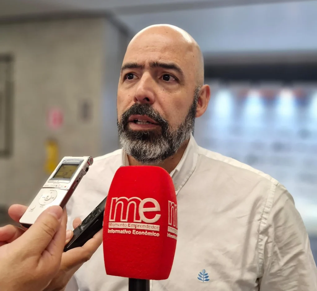 Jorge Bedoya, presidente de la SAC, analiza los retos de las exportaciones agrícolas colombianas.